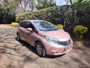 Nissan Note 1.2 Petrol 2015 Pink