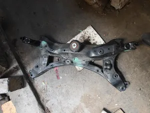 Honda Vezel 2018 Cross Member/Engine Cradle (2WD)