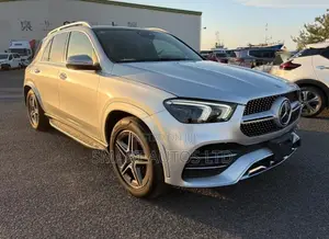 Mercedes-Benz GLE 450 4MATIC 2019 Silver
