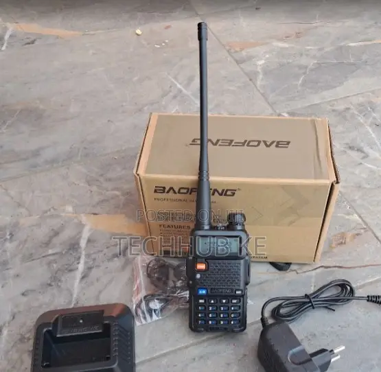 Baofeng UV-5R 5W Walkie Talkie - 1