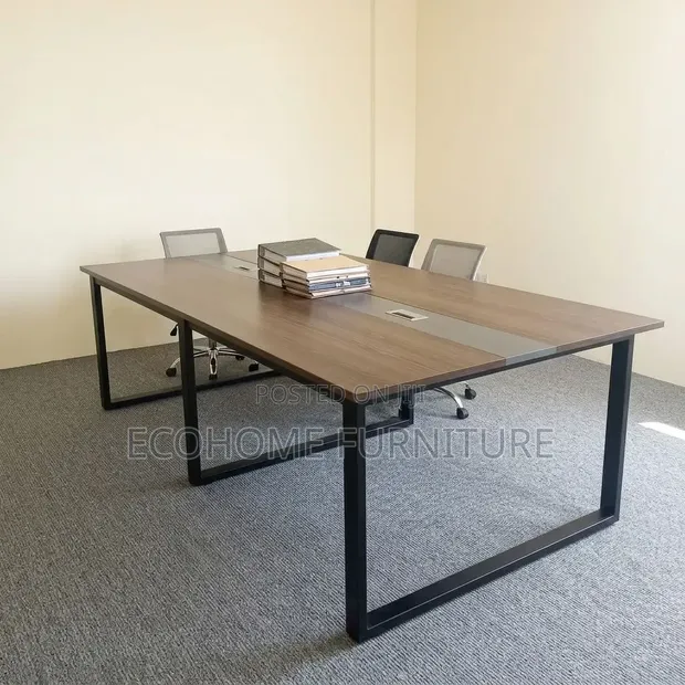 Meza ya Mkutano ya 2.4m - Kifuniko cha Walnut, Fremu ya Chuma Nyeusi - 1