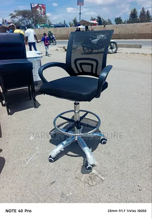 Boss Office Products Kiti cha Dawati - Nyeusi