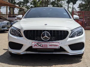 Mercedes-Benz C200 2018 White