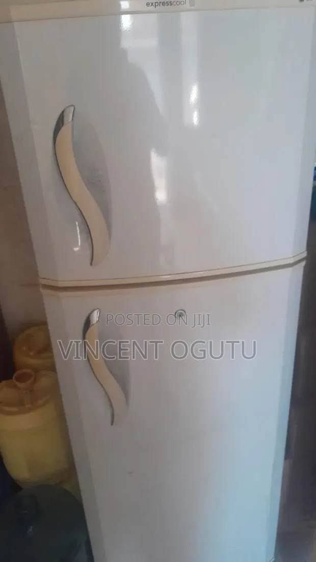 GE Side-by-Side Refrigerator - 1
