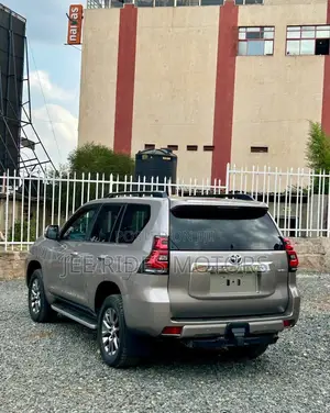 Toyota Land Cruiser Prado 2.8 2018