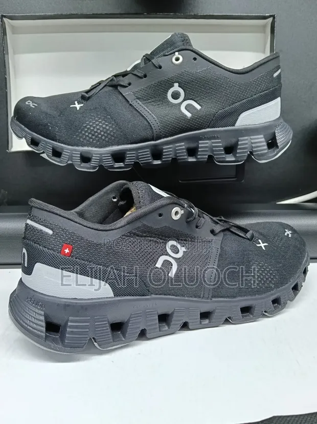 On Cloud X 3 Sneakers Black - 1