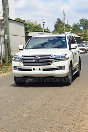 Toyota Land Cruiser ZX Petrol 2019