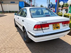 Nissan Sunny 2007 White