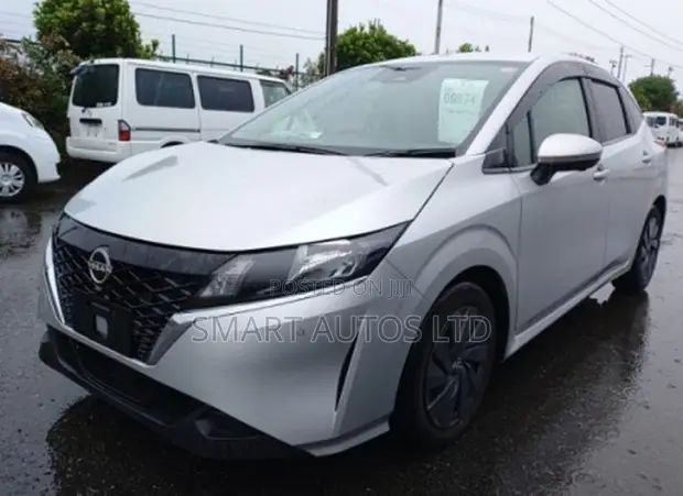 Nissan Note 1.2 Hybrid 2021 Silver - 1