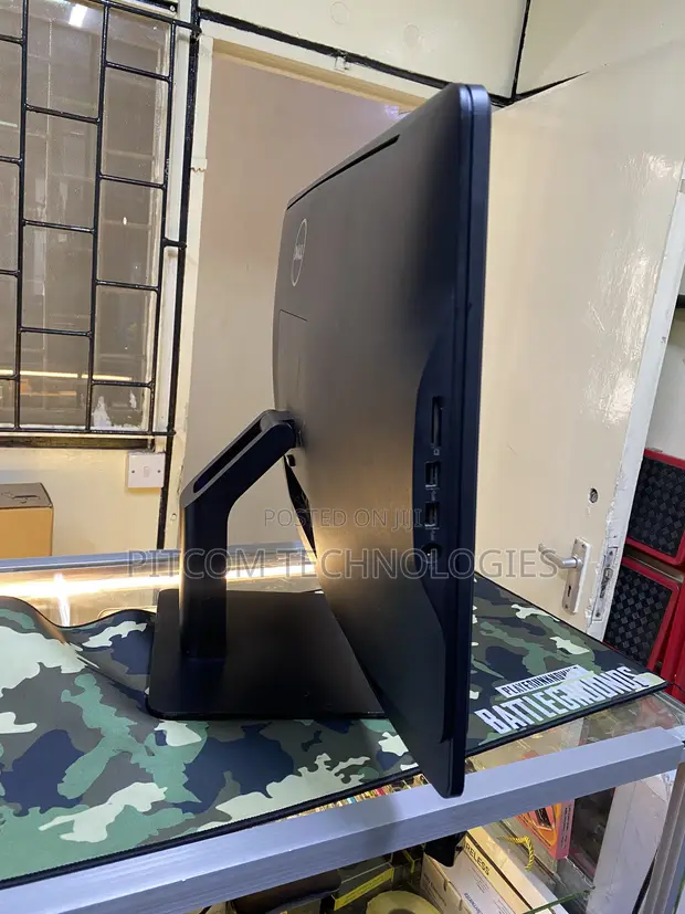 Dell OptiPlex 9030 All-in-One Desktop - Core i5, 8GB RAM, 500GB HDD - 1