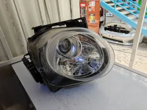 Nissan Juke Lower Headlight Xenon (2014/2017)