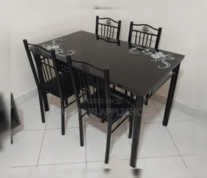 Executive 4-Seater Dining Table