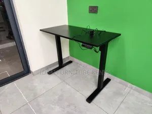 Desk ya Umeme ya Kusimama ya Kurekebisha Urefu 1.2M - Nyeusi