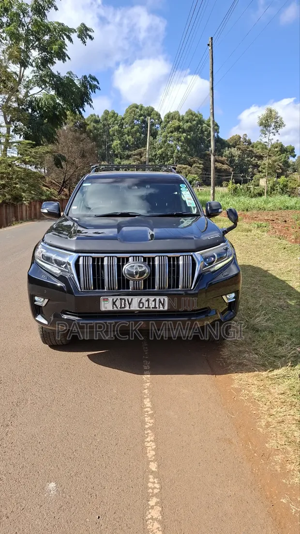 Toyota Land Cruiser Prado 2.8 TX 2019 Black - 1
