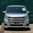 Toyota Noah 2020 Nyeupe - 2