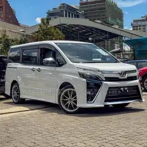 Toyota Voxy 2020 White