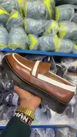 Viatu vya Dr. Martens vya Rangi Mbili vya Penny Loafers - 2
