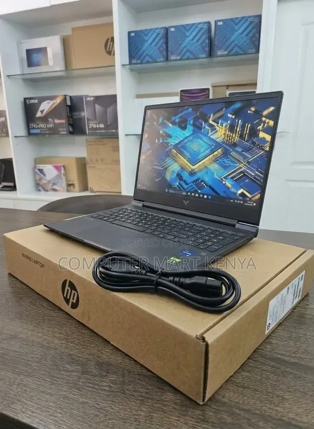 New HP Victus 15 Laptop: Intel Core i7, 16GB RAM, 512GB SSD - 1