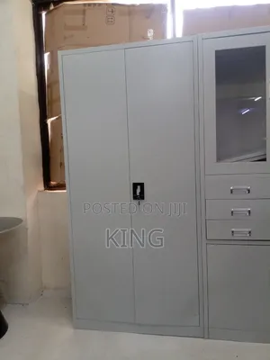 Kabati la Chuma Kamili na Rafu Zinazoweza Kurekebishwa - Boss Office Products