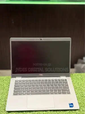 Dell Latitude 5330 Laptop - Core i5, 16GB RAM, 256GB SSD