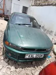 Mitsubishi Galant SW 1998 Kijani - 1
