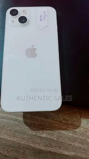 Apple iPhone 13 128GB White