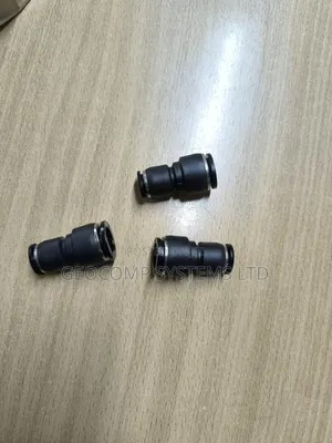 Reduced PU Connector 16mm x 12mm