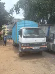 Mitsubishi FH Lori la Box - 1