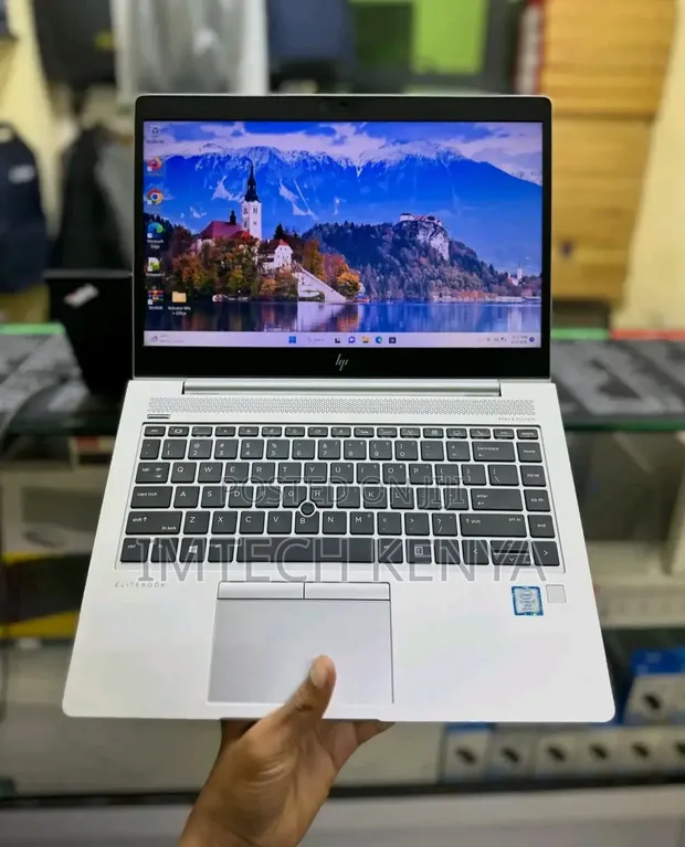 Laptop HP EliteBook 840 G6 - Core i7, 8GB RAM, 256GB SSD - 1