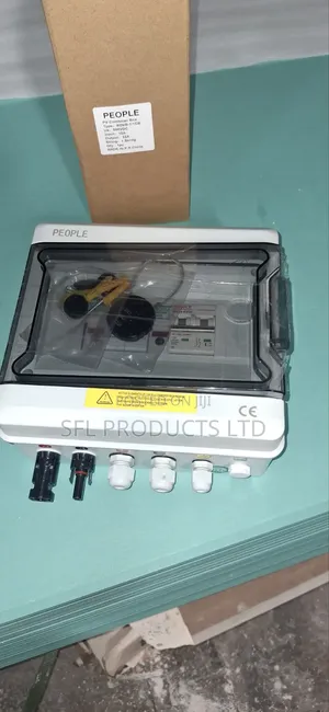 Solar PV Combiner Box - 8 Circuit, 500V