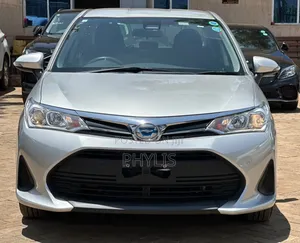 Toyota Axio 1.5 Hybrid G 2WD 2020 Silver