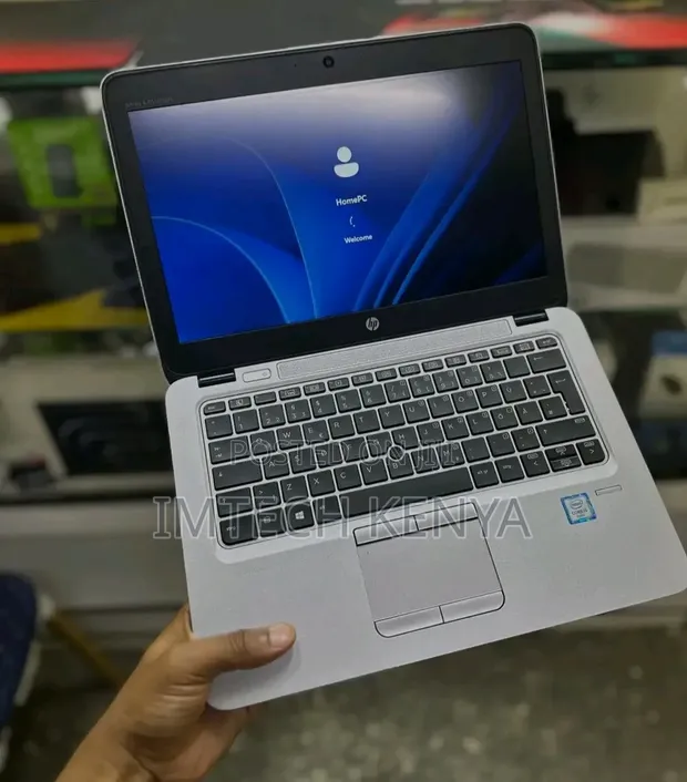 Laptop HP EliteBook 820 G3: Core i7, 8GB RAM, 256GB SSD - 1