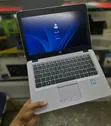 Laptop HP EliteBook 820 G3: Core i7, 8GB RAM, 256GB SSD - 1