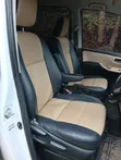 Toyota Noah 2.0 FWD (8 Seater) 2014 White - 1
