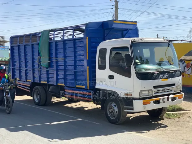 Isuzu FRR 33 Lori la Taka - 1