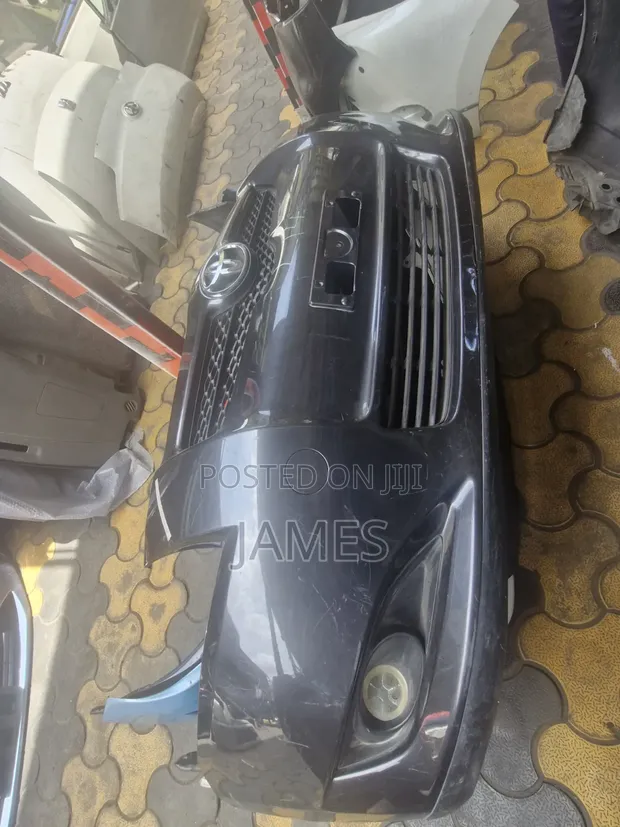 Toyota Auris Bampa ya Mbele (Iliyotumika) - 1
