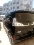 Mitsubishi Delica D2 2019 Nyeusi - 3