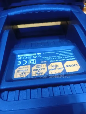 Tolsen 1300W Kipunguza Majani cha Umeme Kipya