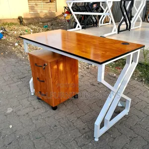 Ofisi ya Meza 1.2m na Kisanduku cha Droo 3 Zinazohamishika - Miguu Nyeupe