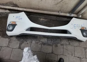 Bampa ya Mbele ya Mazda Axela 2014 na Foglights