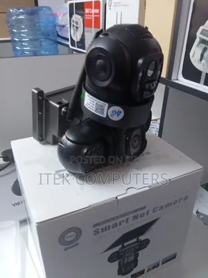 Kamera ya CCTV ya Solar ya 4G yenye Lensi Tatu kwa Usalama wa Nje