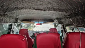 Toyota TownAce 2000 Nyeupe