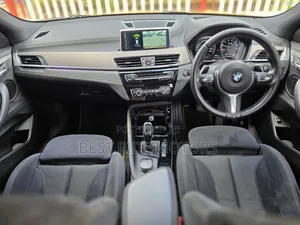 BMW X2 2018 Dhahabu