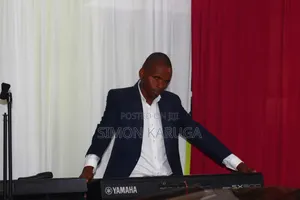 Simon CV Dereva - Dereva Mwenye Uzoefu