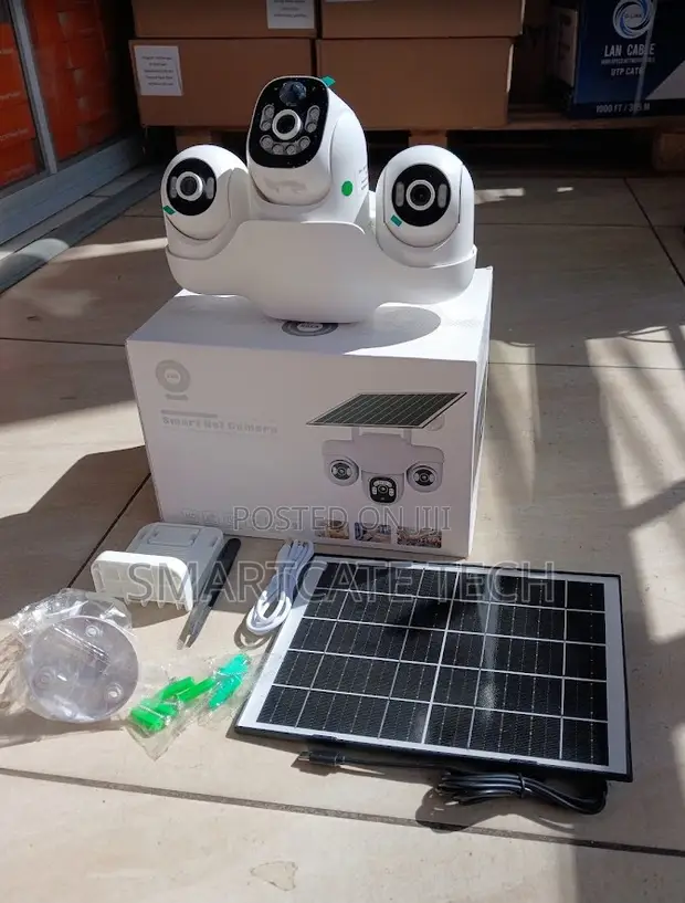 Kamera ya CCTV Isiyo na Waya ya Smart yenye Lensi 3 na Nguvu ya Jua - 1