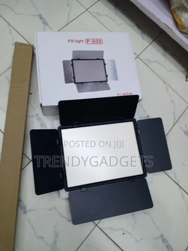 P-900 LED Fill Light with Tripod Stand - 1