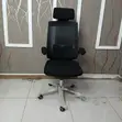 Kiti cha Ofisi cha Ergonomic chenye Mzunguko - 1
