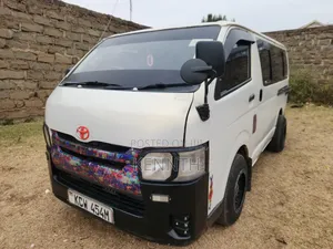 Toyota HiAce DX 2014 Dizeli Mwongozo
