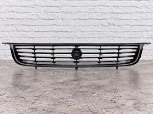 Grille ya Toyota Corolla AE111 (1998)