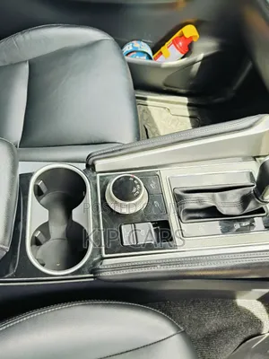 Mitsubishi Pajero Sport 2022 Nyeupe